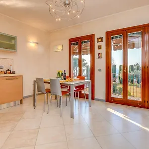 Barcone 1 Apartment Sirmione