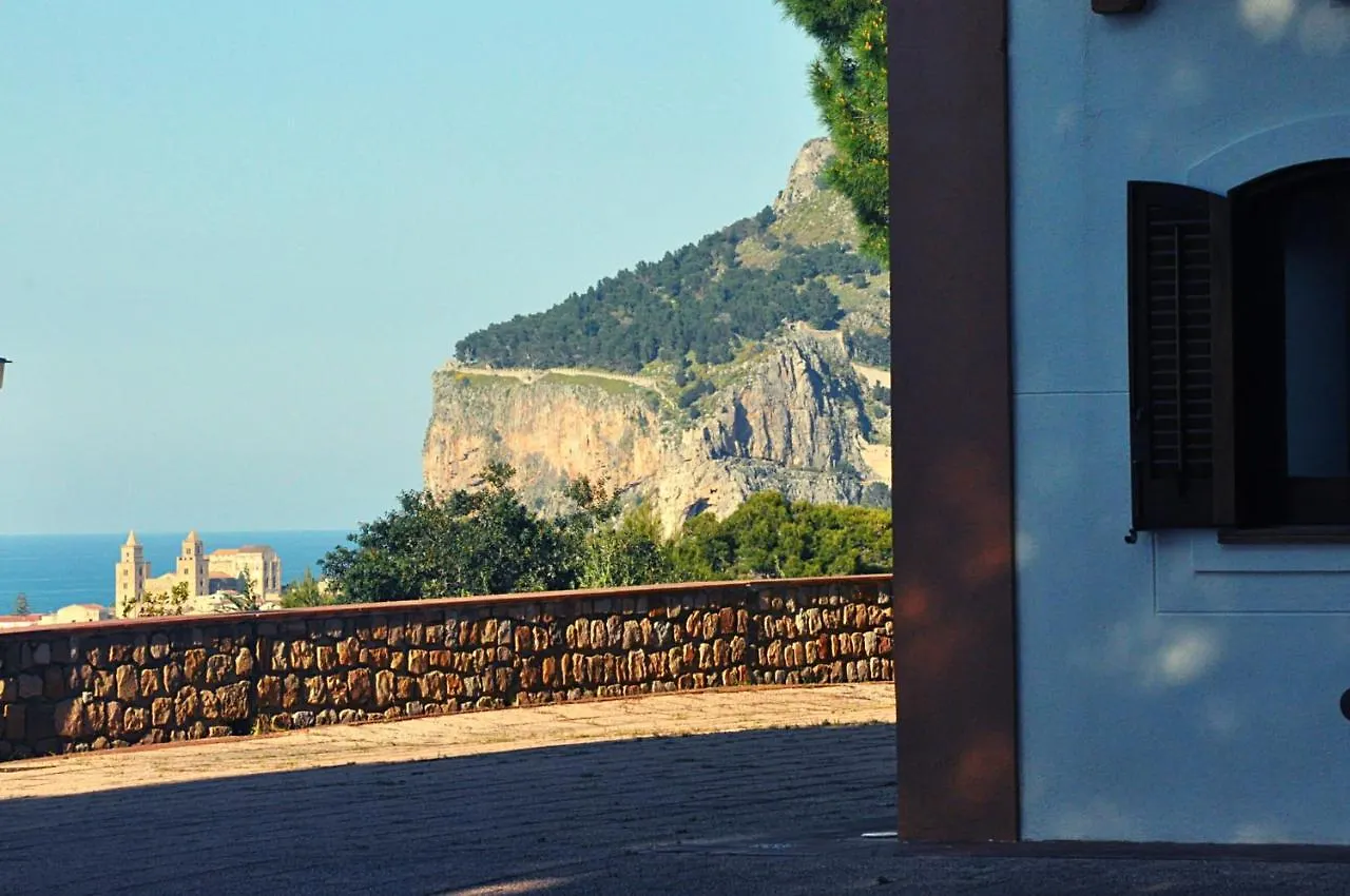 Villa Del Vescovo Cefalu Guest house