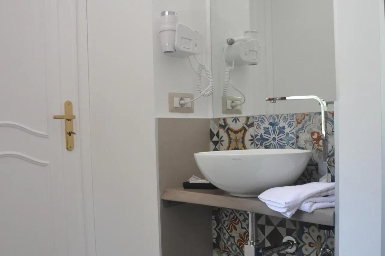 Villa Del Vescovo Cefalu 0*,